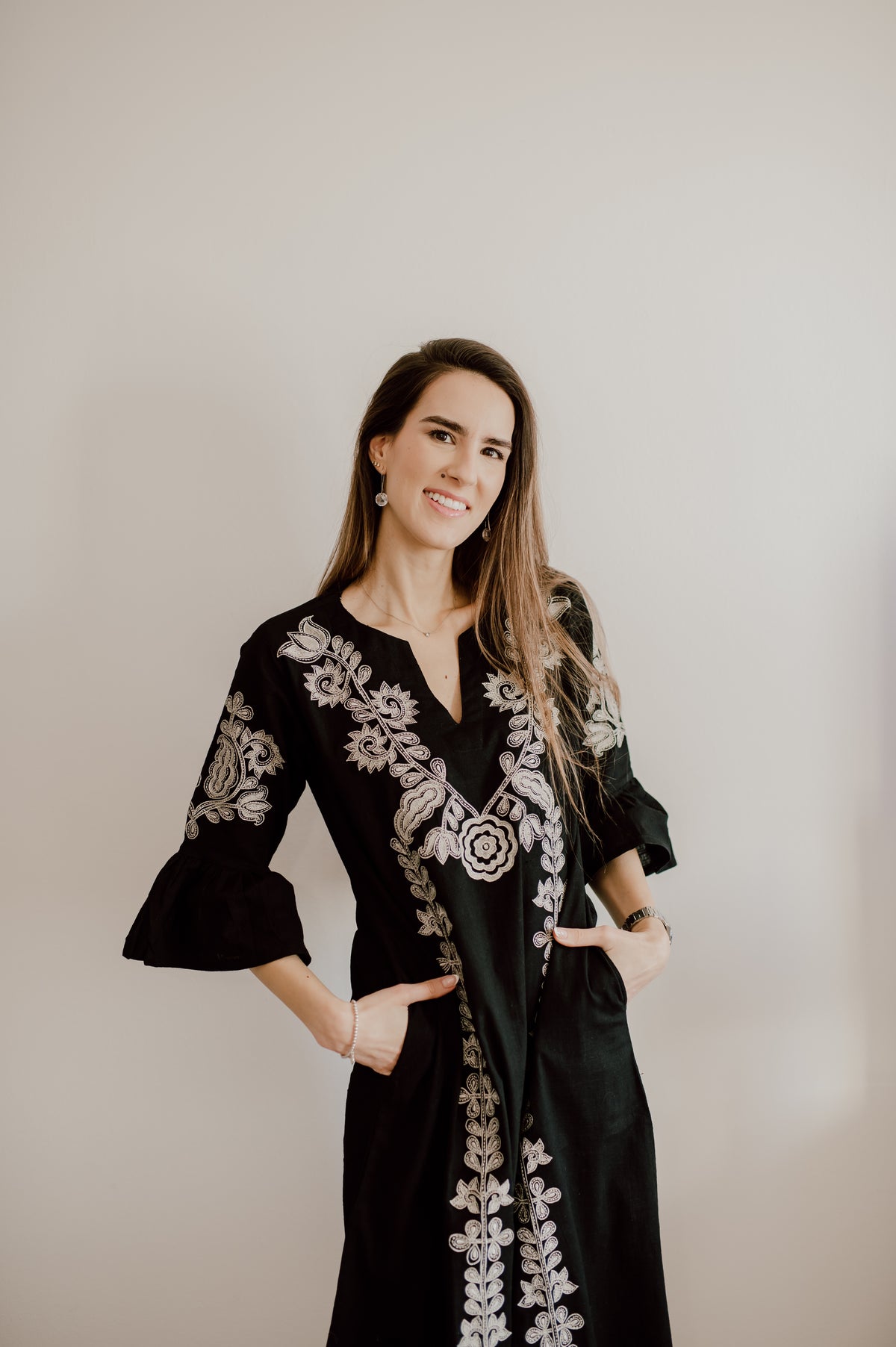 Anika Dress - Black/White