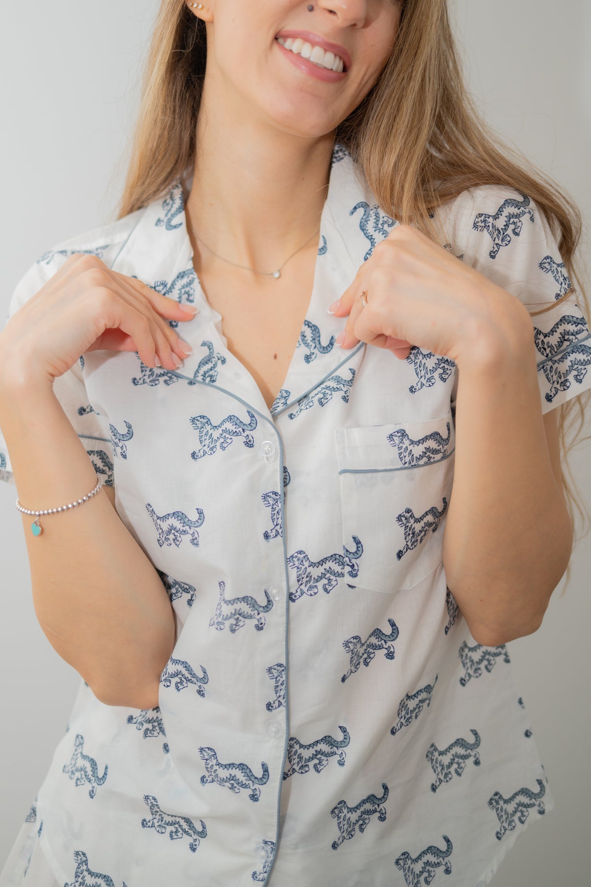 Short Pajama Sets - Blue/Gray Dancing Tiger